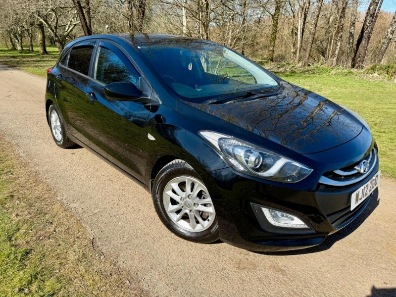 HYUNDAI I30 1.6 CRDi Blue Drive Active Euro 5 (s/s) 5dr